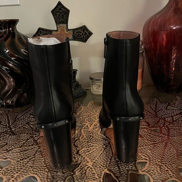 Gianni Bini boots size 9.5 - Picture 4 of 4